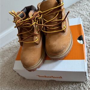 Wheat Timberland Toddler  Lace-Up Boots